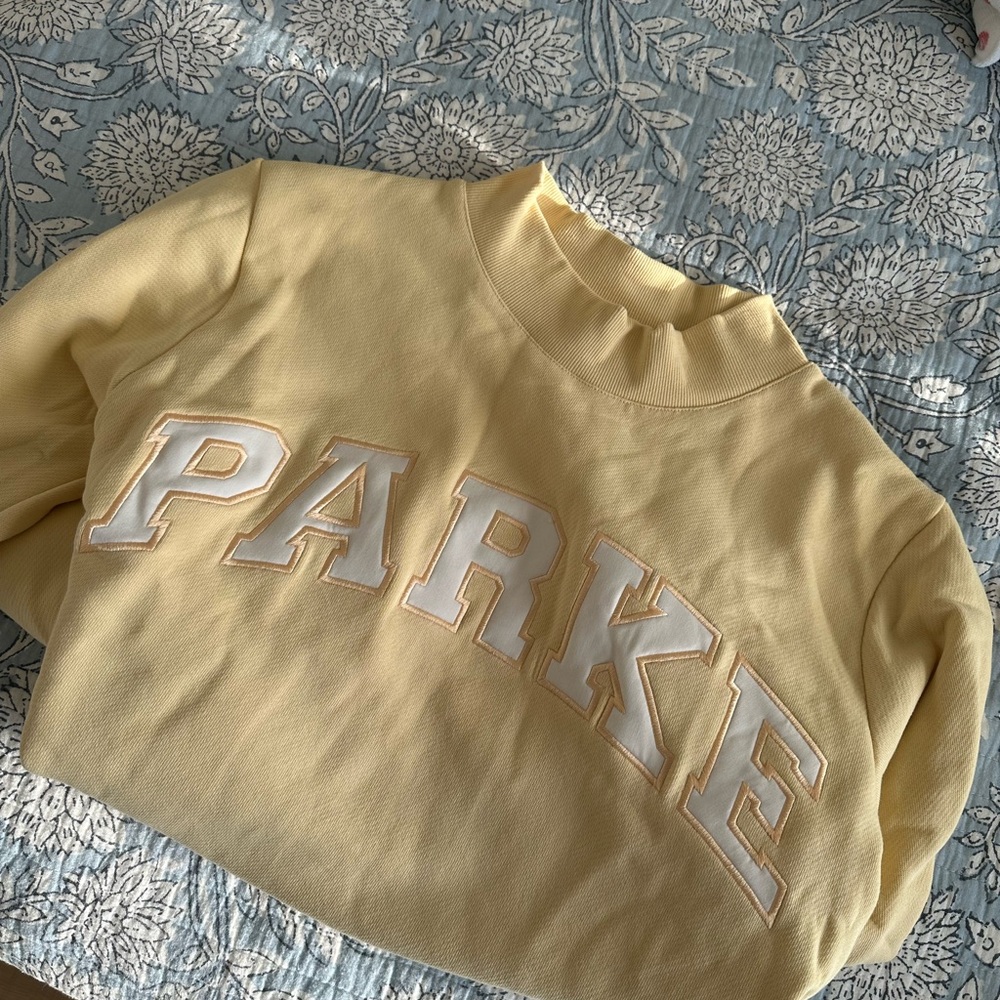 PARKE Yellow sweatshirt